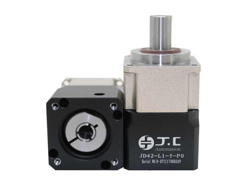 東莞高精密減速機，紡織機械用斜齒輪減速機